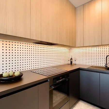 Puntino & Garage Apartment *