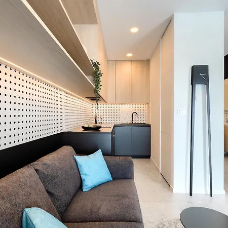 アパート Puntino & Garage