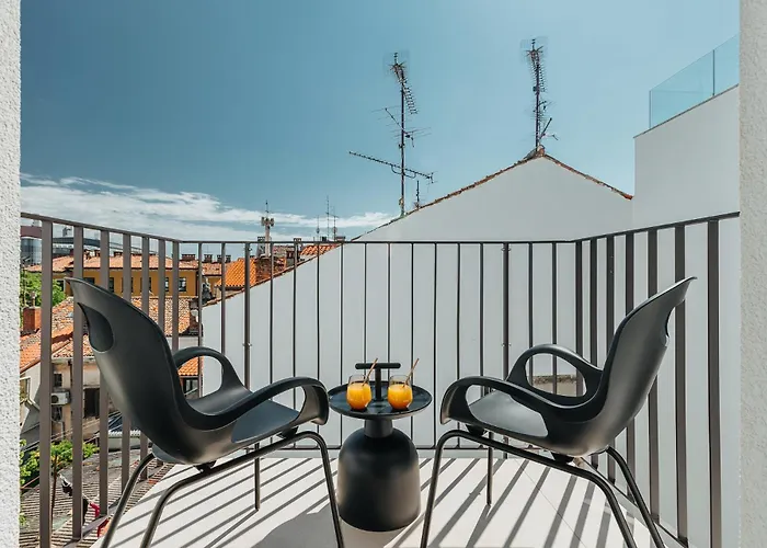 Апартаменты Puntino & Garage