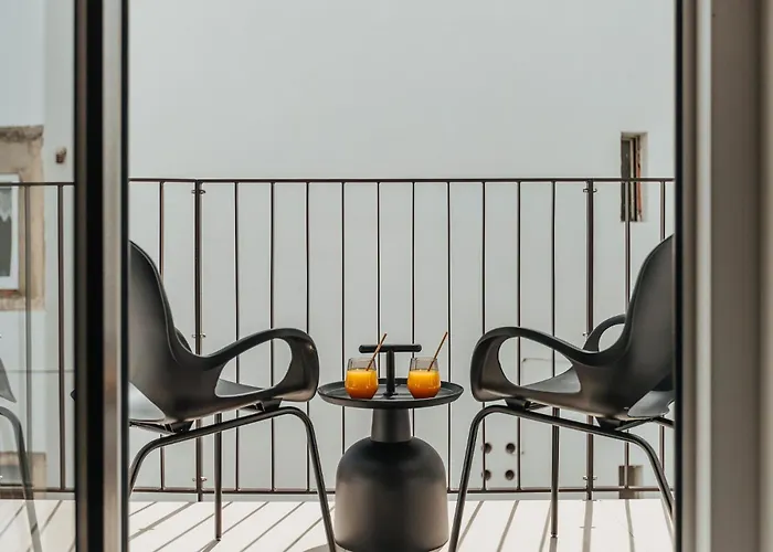 Puntino & Garage Апартаменты