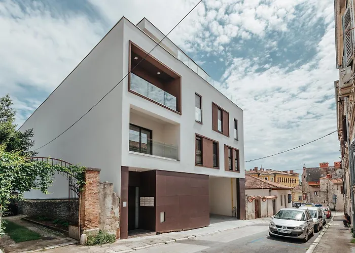 Апартаменты Puntino & Garage *